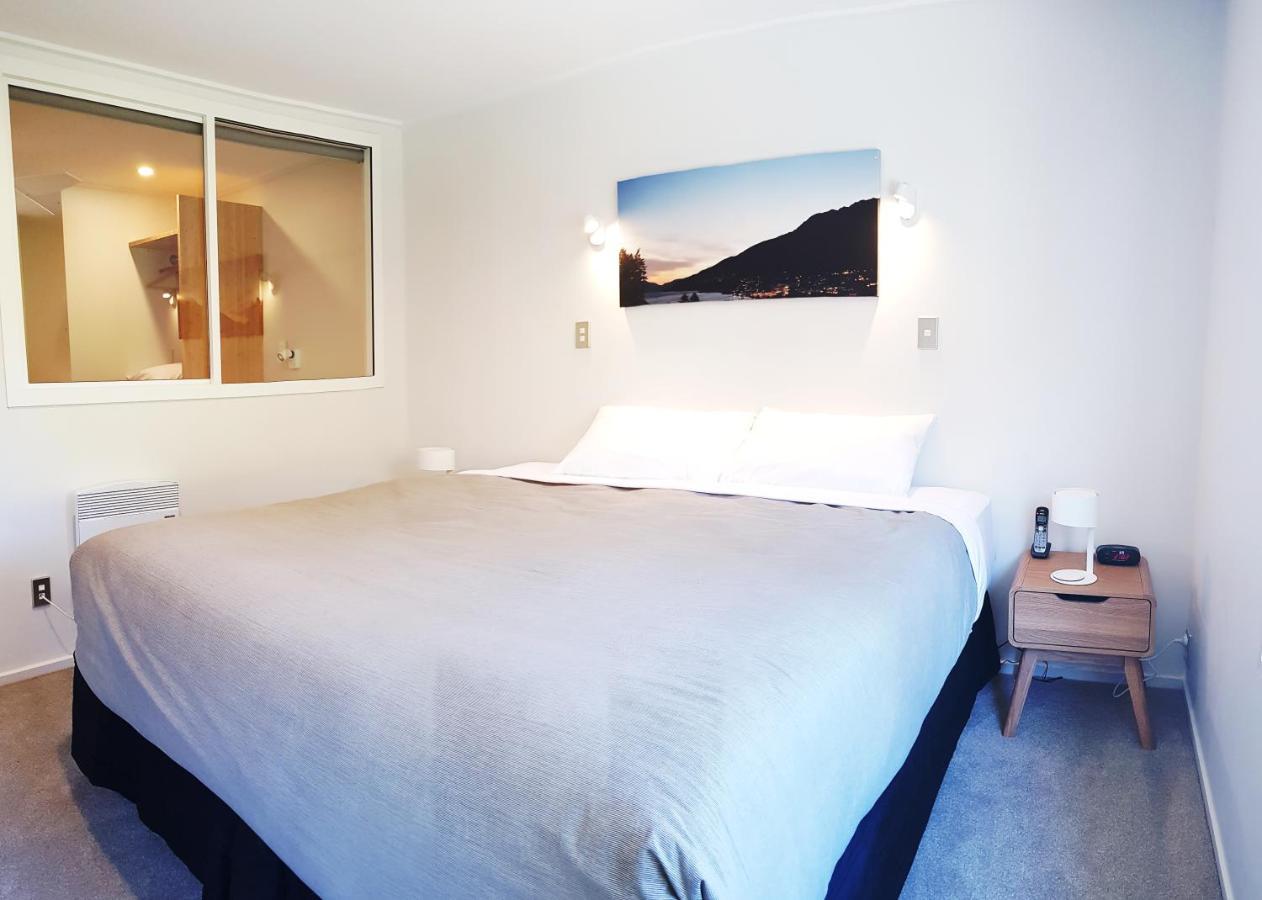 St James Apartments Queenstown Exterior foto
